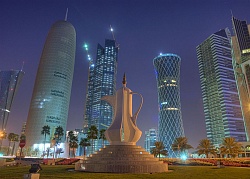 Катар отменил визы для граждан 80 стран